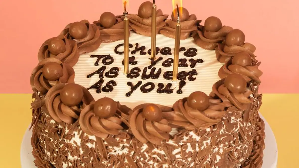 Egg Free Cake Box – eggless cake shop in Dundee town centre